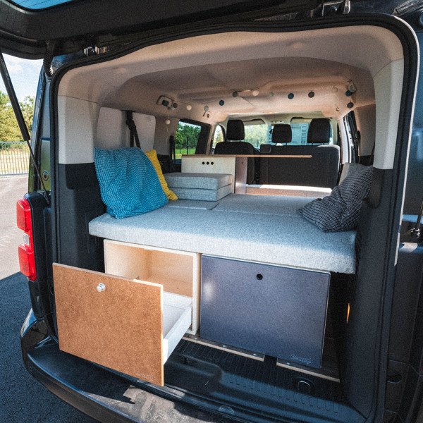 removable van conversion for Volkswagen Transporter T4  Caravelle / Multivan
